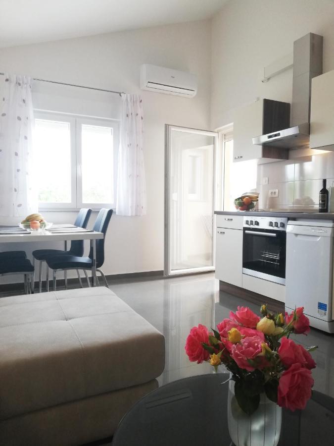 Apartment Zvone, Sukosan-Brand New Apartments Exterior photo
